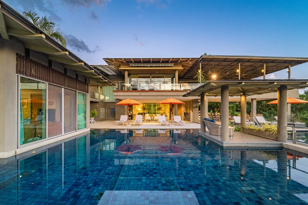 An Exquisite Seaside Masterpiece Of Unrivaled Luxury in Layan Beach