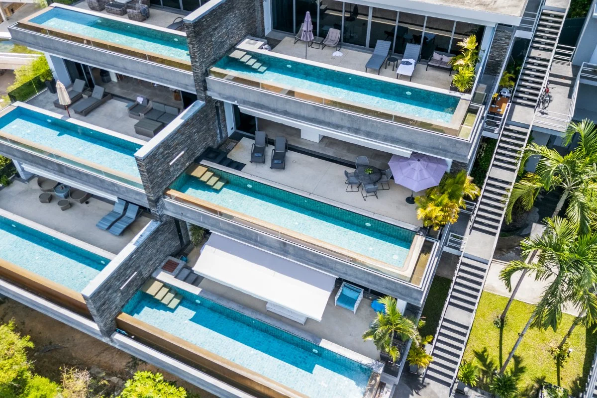 Exclusive Three-Bedroom Sea View Infinity Pool Apartment in Layan Beach