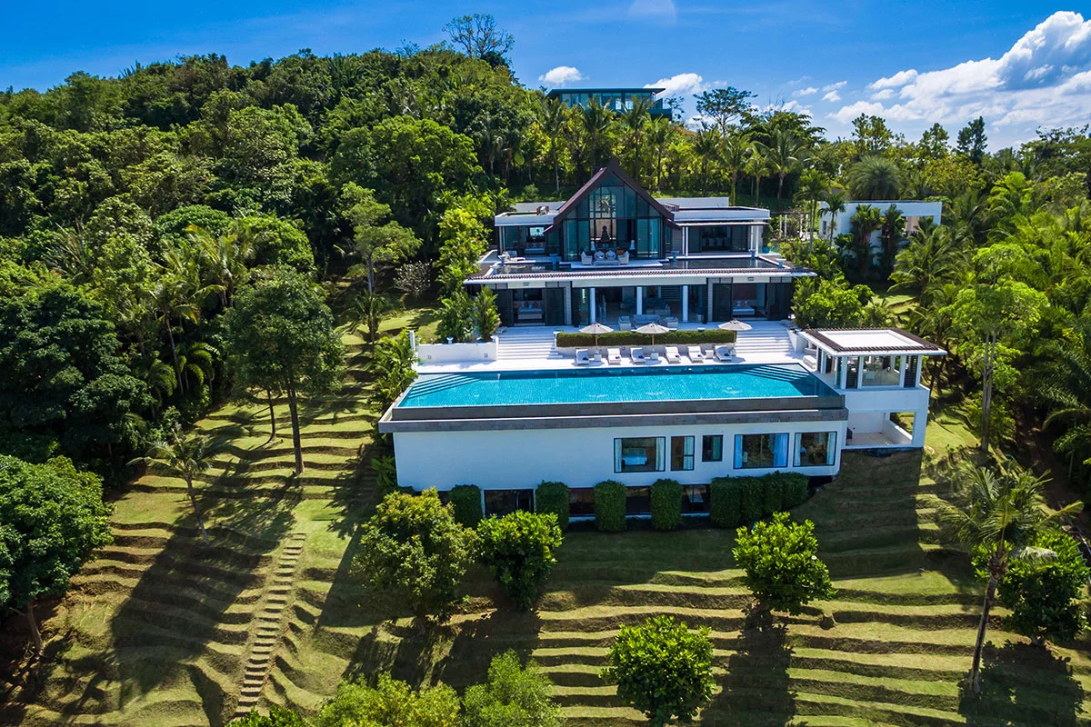 Horizon's Edge — 6 Bedroom Beachfront Estate in Cape Yamu